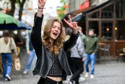 Jackie (16) overleeft zware val in Marrakesh en ontdekt onverwacht talent: ‘Ik luisterde vroeger nooit naar muziek’