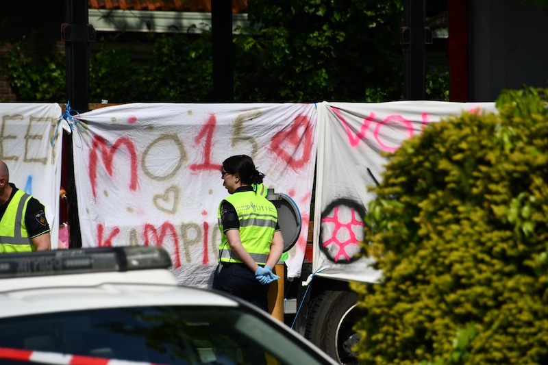 Wat een feestje moest worden voor het meisjesteam eindigde in een nachtmerrie.