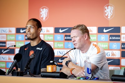 LIVE WK voetbal | Ronald Koeman en Virgil van Dijk blikken v