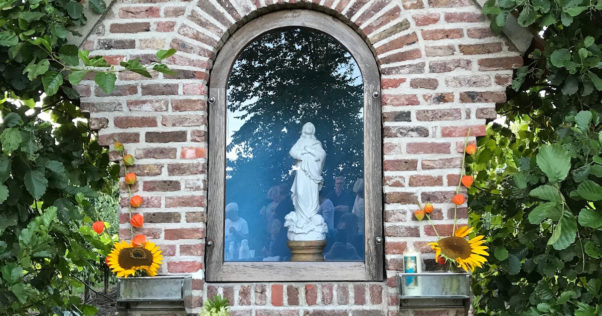 Strijdtoneel en lichttocht voor vrede in Ovezande