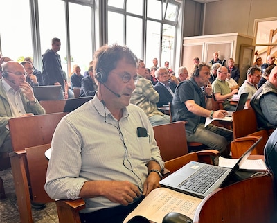Digitaal veilen of niet, commissionair Jaap (65) houdt van zijn vak: ‘Het is een uitdaging. Iedere dag opnieuw’