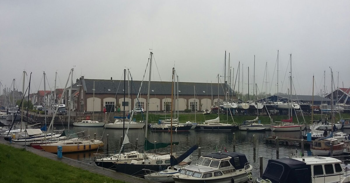Zeeuwse middag Vrouwen van Nu in Brouwershaven met quizvragen over lokale onderwerpen