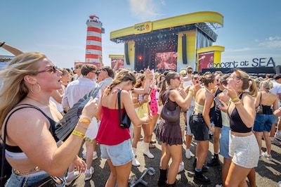 Frenna zet de toon en Suzan & Freek zijn dankbaar: zo verliep dag 2 van Concert at Sea