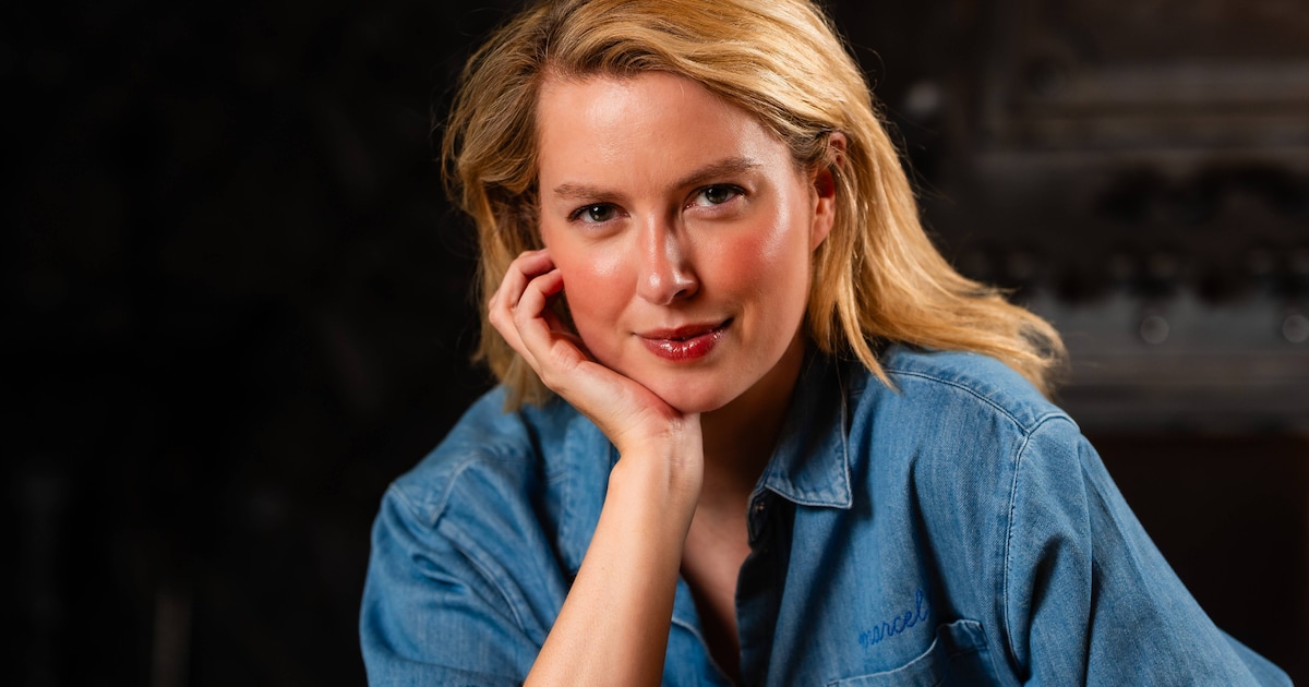 “Mijn man heeft mij al rijles gegeven, maar dat was geen match”: Antwerps burgemeester Els Van Doesb