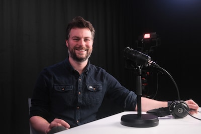 Rutger (35) is docent én doener: ‘Studenten moeten met hun poten in de klei staan’