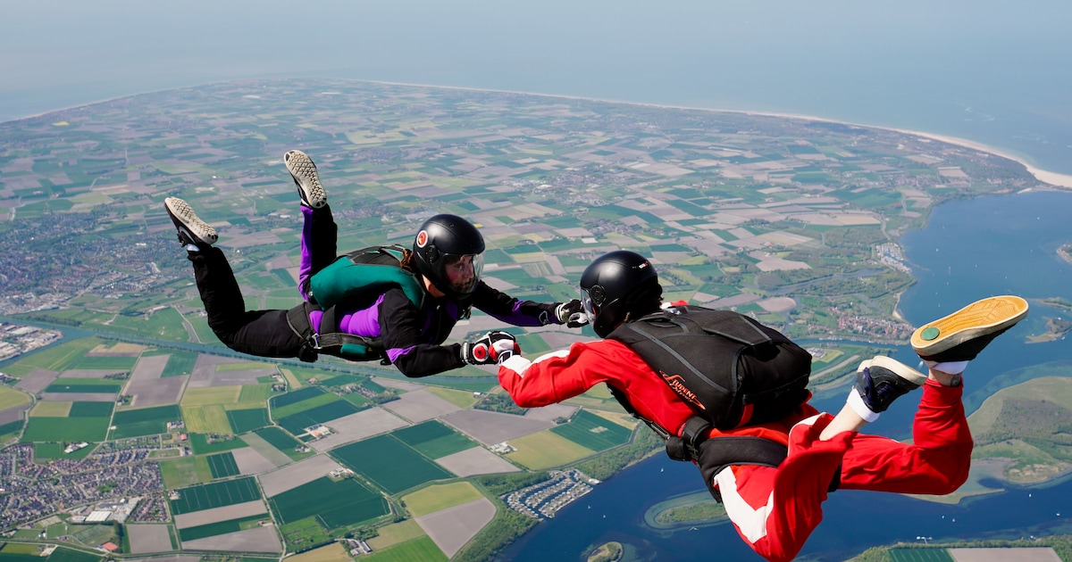 Het leven op de dropzone: ‘Zeeland blijft een mooie plek om te springen’