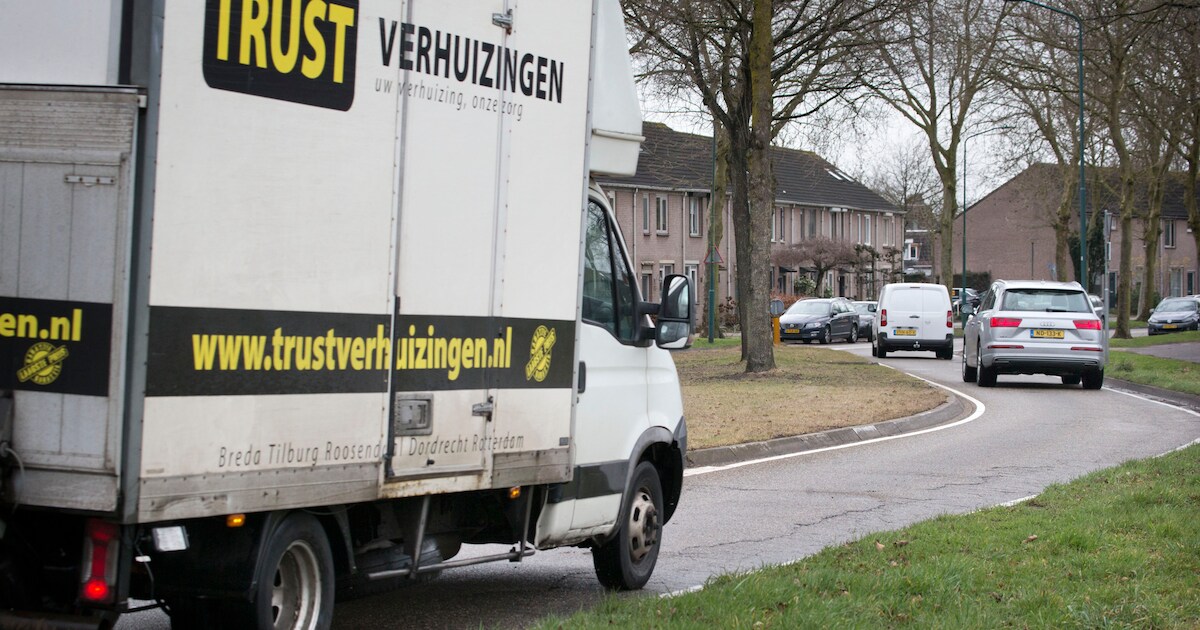 Bavel op slot voor doorgaand vrachtverkeer: ‘We maken dorp veiliger en prettiger om in te wonen’