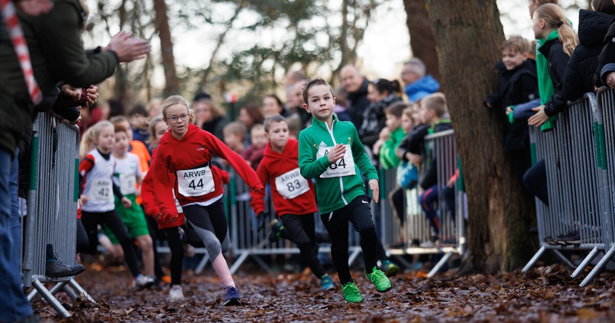 Pagnevaartcross in Bosschenhoofd bestaat 25 jaar en dus rennen lopers dit jaar een nieuw parcours