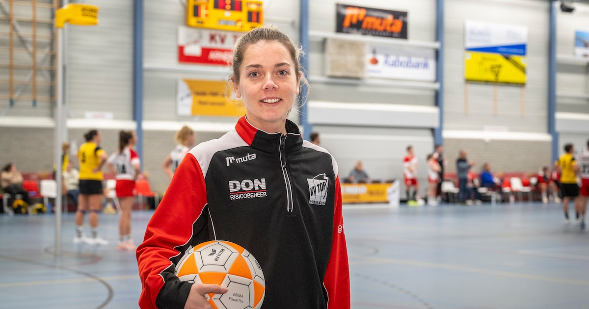 Van rood-wit naar oranje-zwart: Anoeska Janse verruilt TOP voor Swift