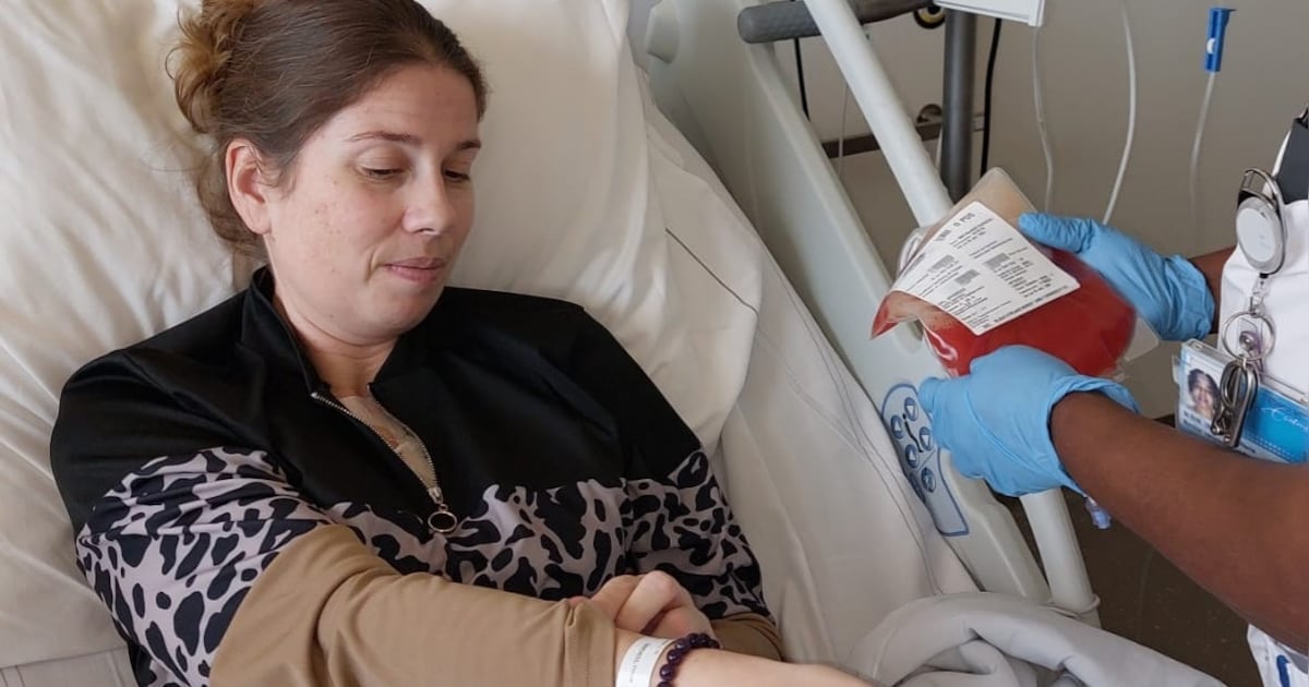 Maaike uit Middelburg heeft chronische leukemie en kreeg een stamceltransplantatie: ‘Mijn vertrouwen