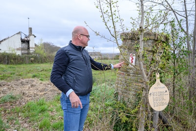 Protestgedicht: ‘Schiet nou eens op met aanpak vervallen dokterswoning in Oosterland’