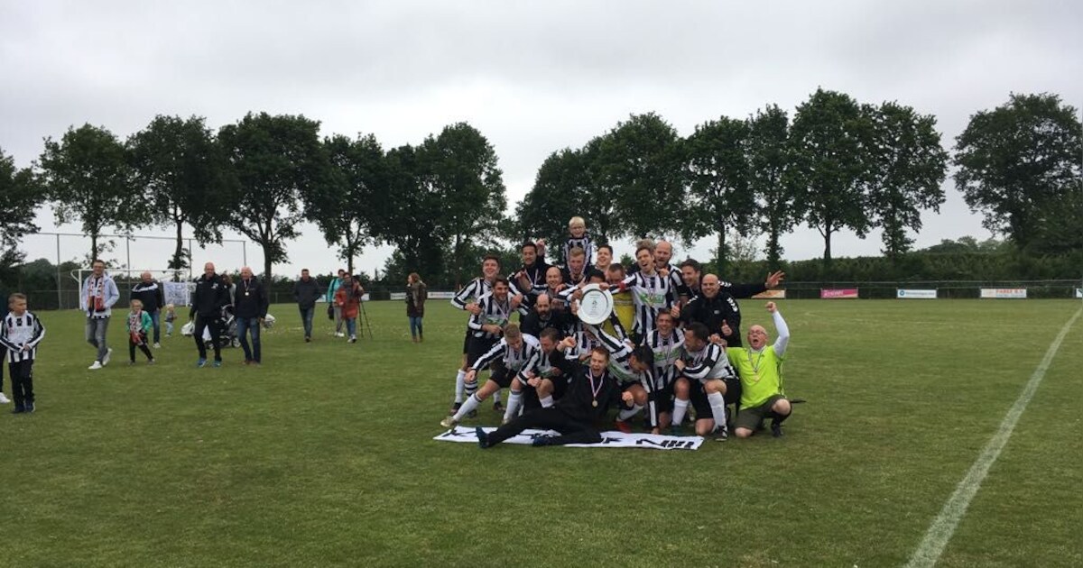 Veere dicteert kampioensduel en pakt de titel