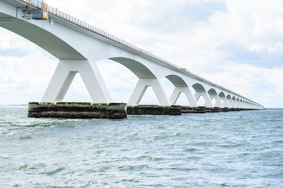 Publiek kan archeologisch onderzoek in de Oosterschelde van dichtbij volgen