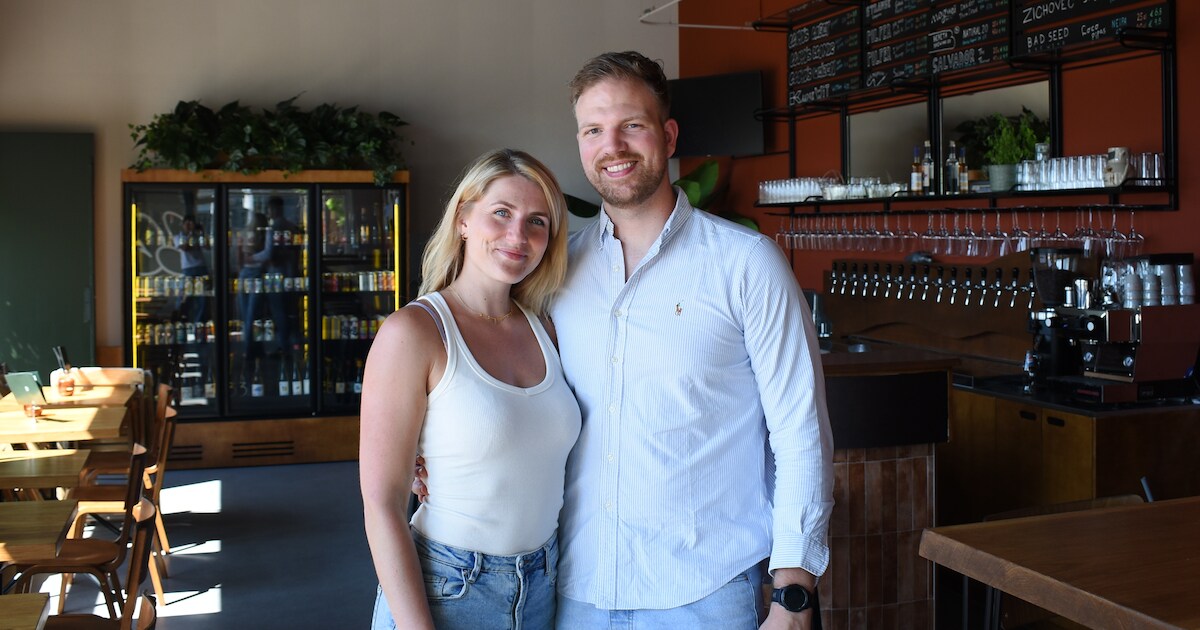 Iris en Rick openen Lloyd’s Taproom in Delfshaven: ‘Ik lustte eigenlijk geen bier’