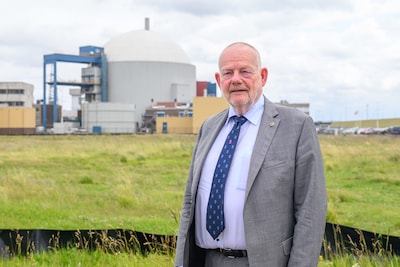 VVD’er Dick van der Velde stopt als provinciebestuurder, Daniëlle de Clerck volgt hem op