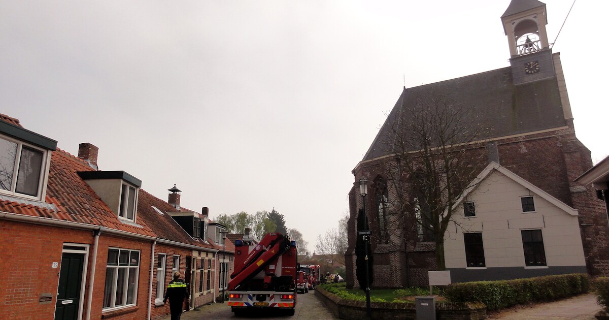 Man veroorzaakt gaslek met kettingzaag in Hoedekenskerke