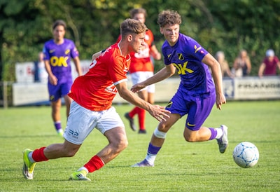 De voetbalreis van Devano Riemens (22) leidde via Zeeuws-Vlaanderen, NEC en Spaanse rondo’s naar Goes