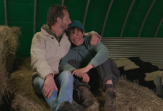 Vlak voor de reünie: deze koppels vonden elkaar in Winter vol liefde | Show  | pzc.nl