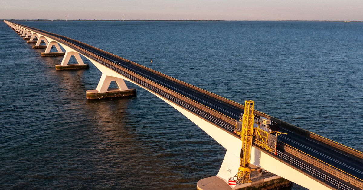 Nog onduidelijk hoe ‘verstekeling’ in Zeelandbrug terecht kwam: ‘Nooit eerder gebeurd’