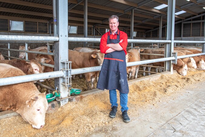 Slager Slager bewaart het oor tot het uitbenen | Koken & Eten | PZC.nl