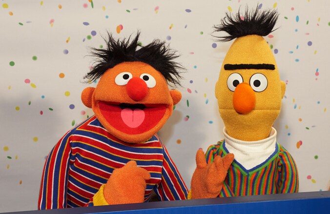 Paul Haenen en Wim T. Schippers herenigd als Bert en Ernie voor Netflix ...