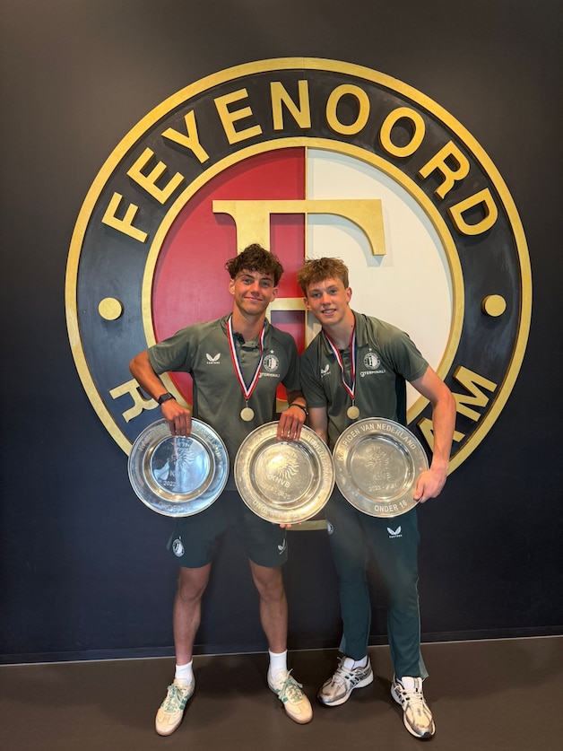 Kapelse Stenn de Mol (17) is op zijn plek bij Feyenoord: 'Die spelers ...