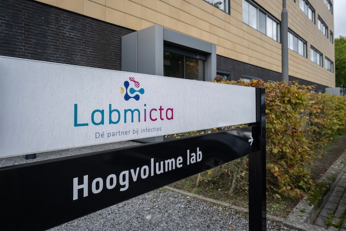 ‘Wereldprimeur’ laboratorium wordt fiasco: verkeerde uitslagen naar ...