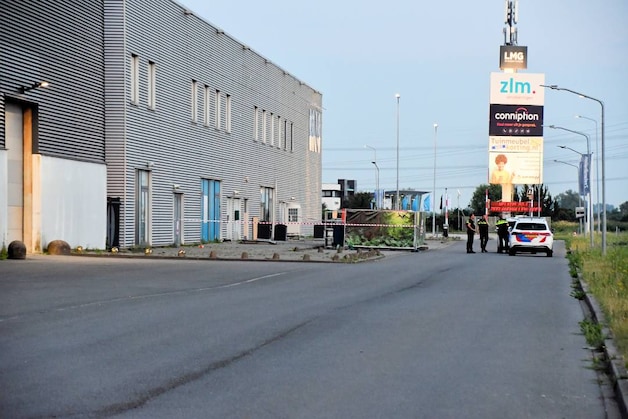 Man gewond geraakt bij steekpartij aan Anthony Fokkerstraat in Goes, verdachte  aangehouden | Regio | PZC.nl