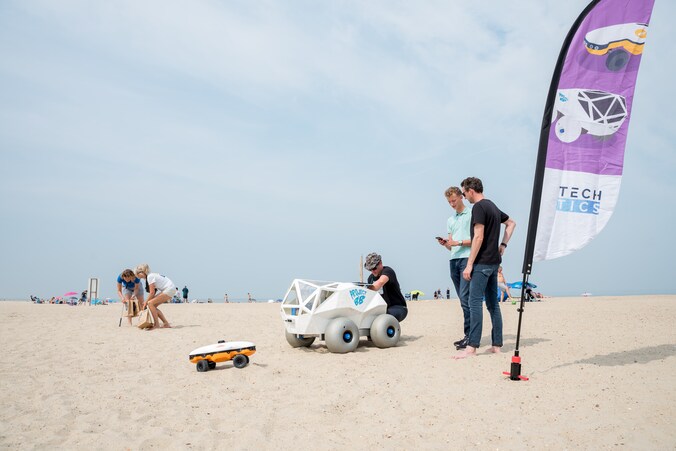 Afvalrobot Mapp is een droppie om te zien, en hij kan multitasken als ...