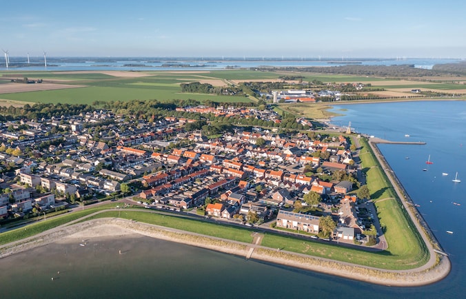 Hoe een ‘sekte’ oprukt in Sint Philipsland: ‘Dit ráákt het dorp ...