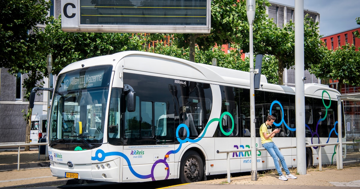 Veel klachten over bussen van EBS in andere delen van het land ...