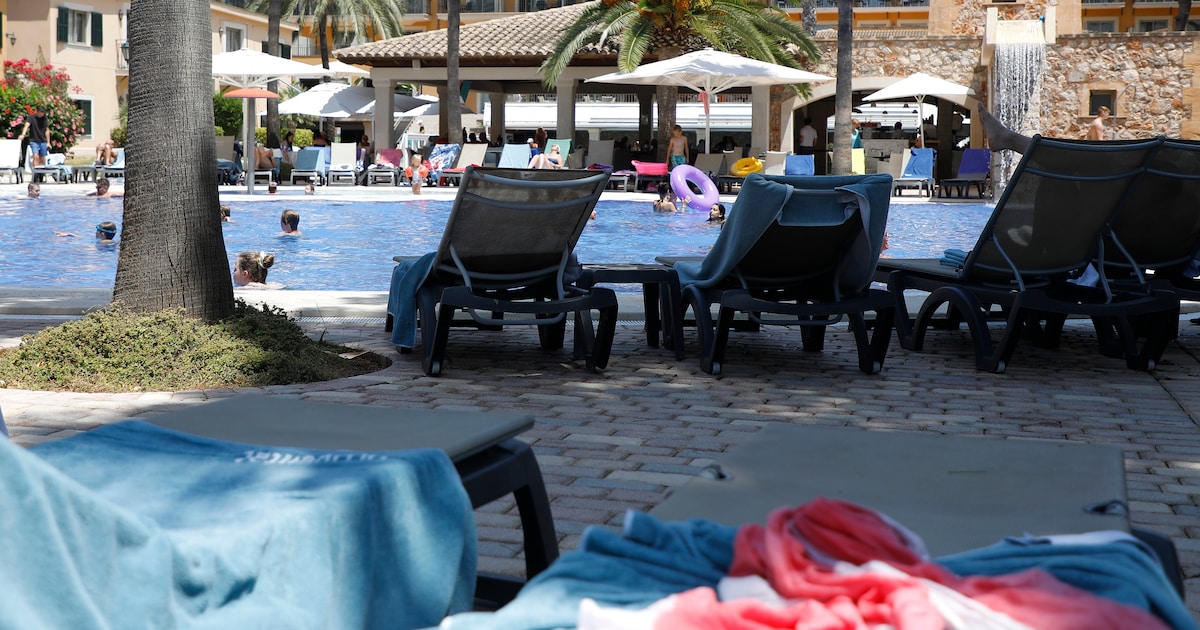 Deze vakantie-ergernissen hebben lezers: ‘Het liefst zou ik die handdoek in het zwembad pleuren’