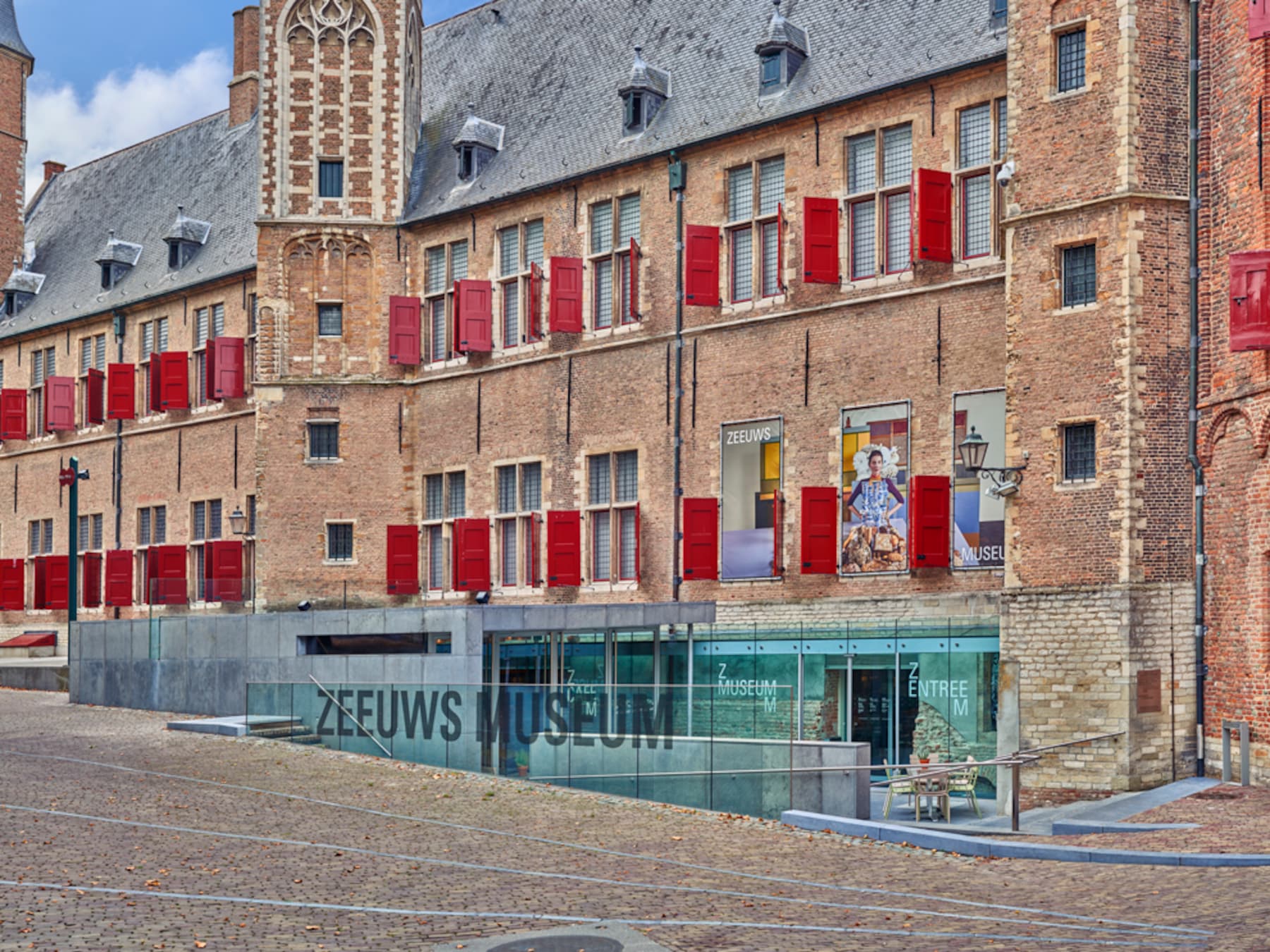 Gestolen Mondriaan komt terug via seksadvertentie: ‘Voor een film zou het te ongeloofwaardig zijn’