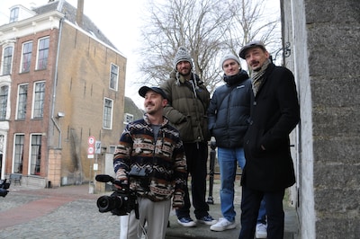 Filmers uit Hatfield overweldigd door warm welkom in Zierikzee: ‘Het gaat altijd om de mensen, die maken de stad’