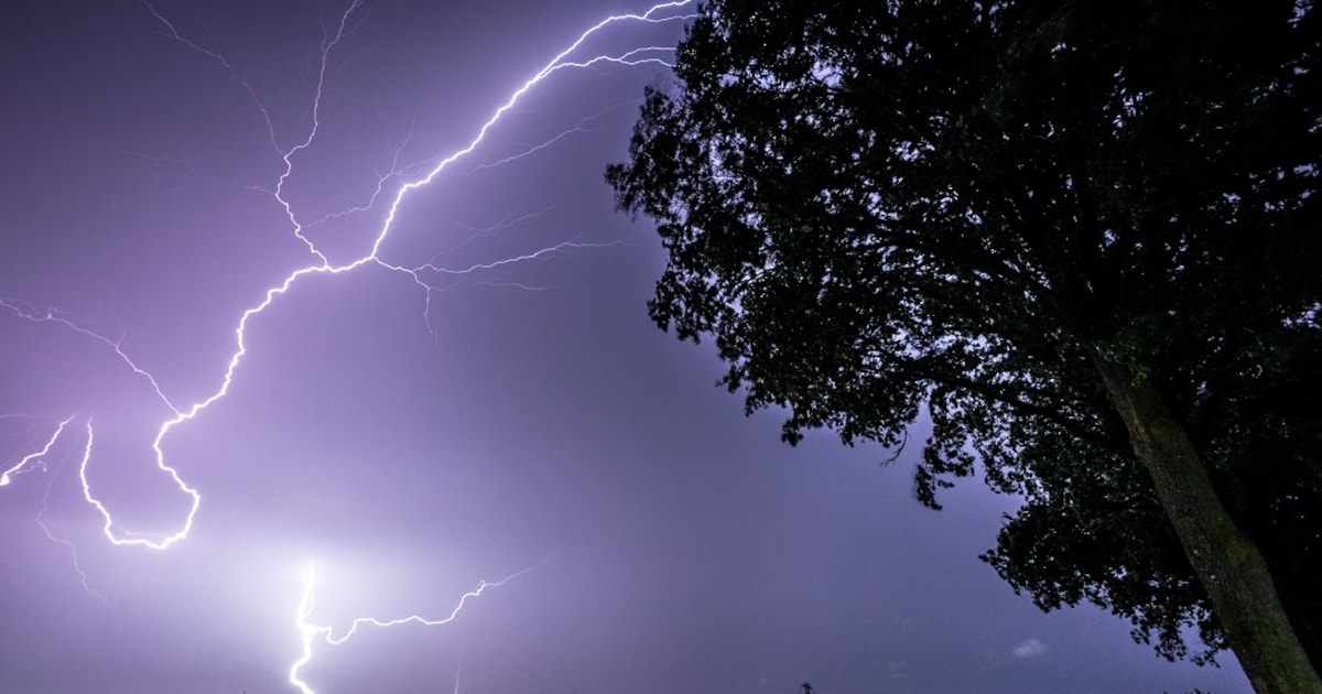 Fors minder schade in Middelburg door noodweer vorig jaar, schadebedrag door bliksem naar hoogste ni