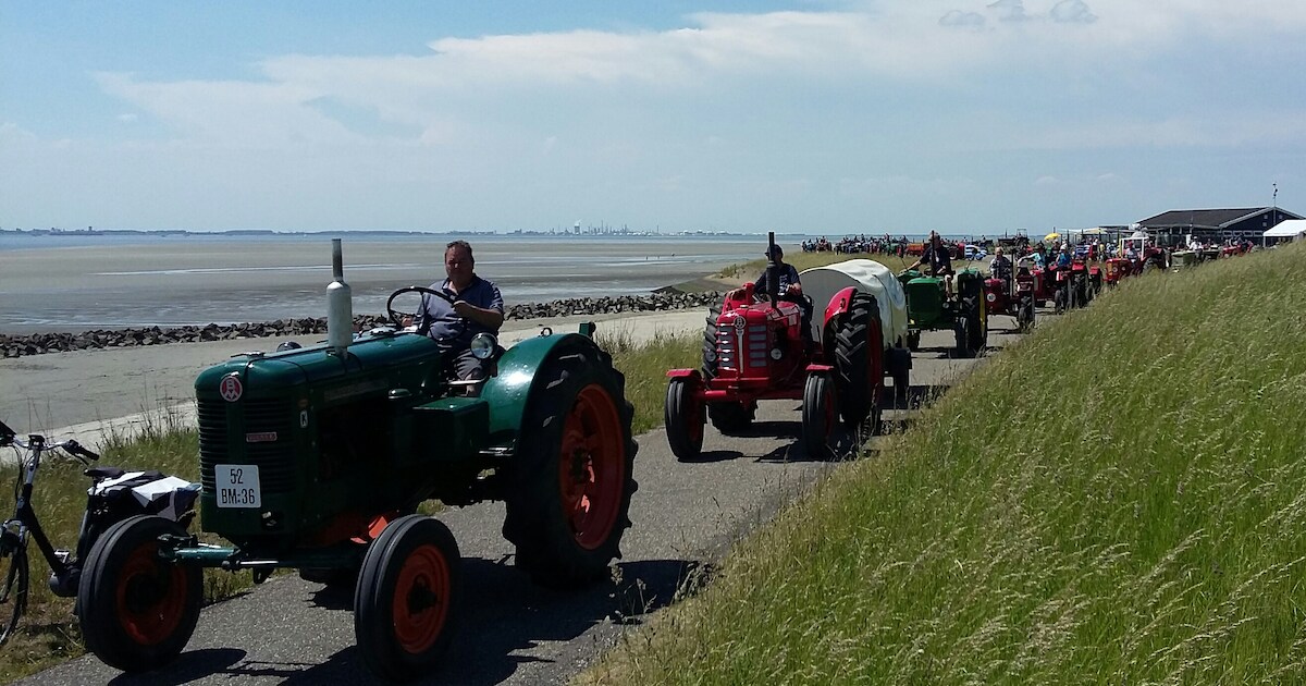Oude trekkers toeren door Zuid-Beveland