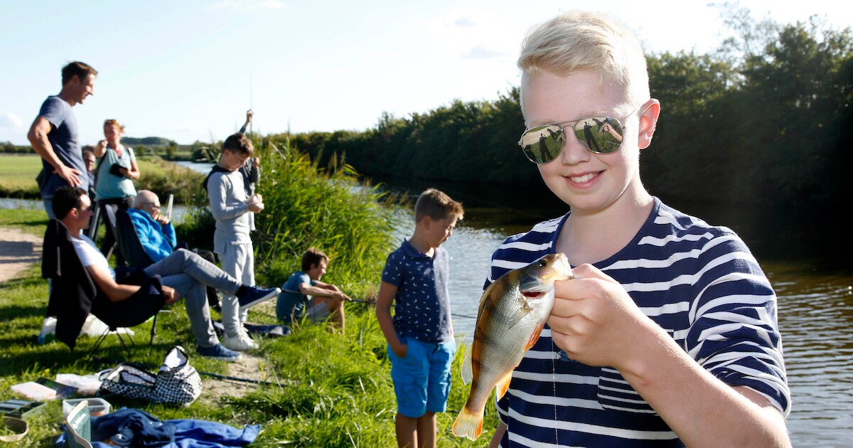 7 augustus: Kinderen gooien de hengels uit in Retranchement