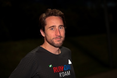 Atleet Ricardo Sint Nicolaas is nog lang niet klaar met hardlopen: ‘Wellicht een rigoureus doel, maar het moet kunnen’