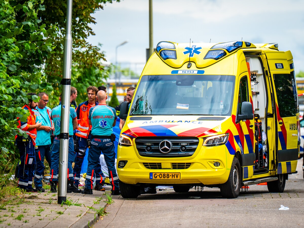 Kinderen van slachtoffer in paniek na dodelijke schietpartij op klaarlichte dag in Gouda: 'Mijn moeder is vermoord' | Binnenland | pzc.nl