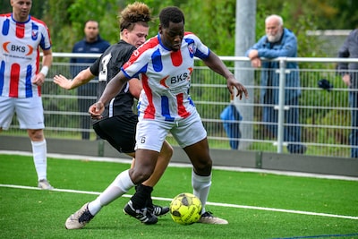 Vrederust en Klundert delen de punten, duel WHS wordt gestaakt wegens blessure bij scheidsrechter