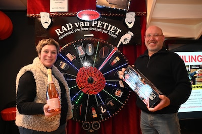 Fietsenwinkel Rens Petiet verkoopt vuurwerk: ‘Doen ze overal, maar niet zoals in Middelburg’