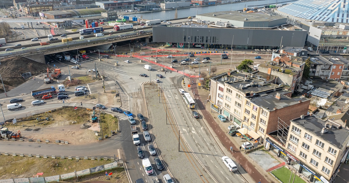 Trillingswerken aan Schijnpoort ter voorbereiding van de verdiepte Ring