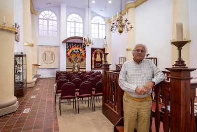 Holocaustoverlever Philip Soesan (84) uit Bergen op Zoom ziet antisemitisme groeien: ‘Zelfs in Breda worden we bespuugd’