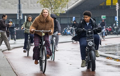 ‘Ik denk ook vaak dat ik nog de enige gekkie ben op de fiets die - met hart en ziel - zelf trapt’