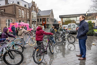 Met een nogal ongemakkelijk ‘feestje’ is de autovrije binnenstad van Goes nu echt ingeluid