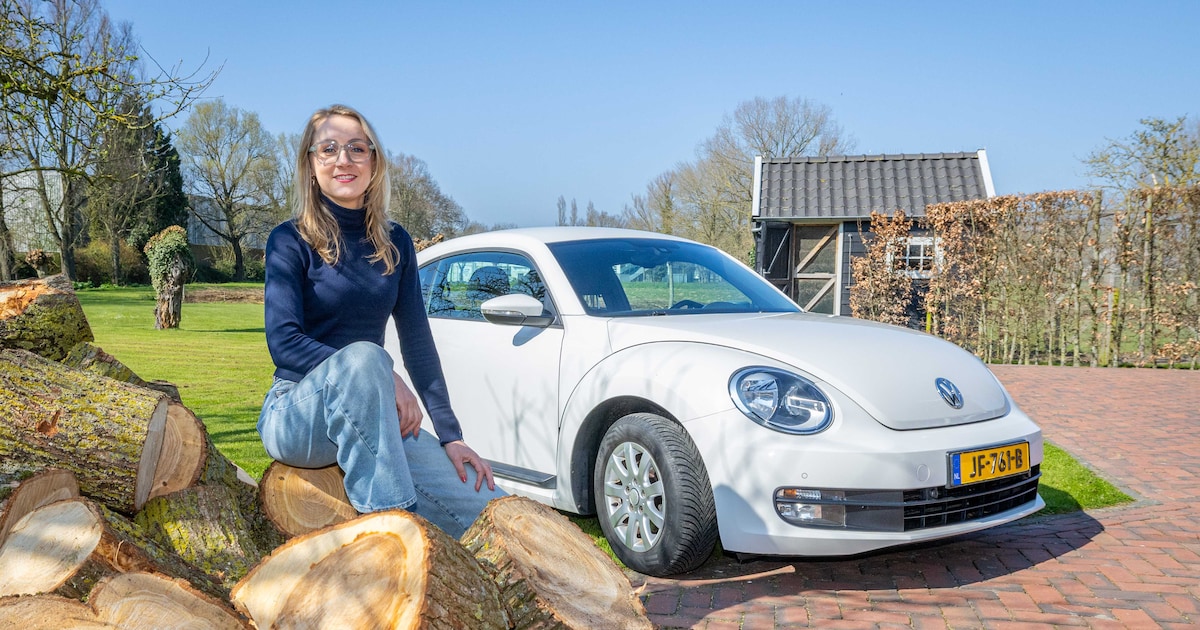 Marieke heeft een Volkswagen Beetle: ‘Dit is wel echt een vrouwenauto’