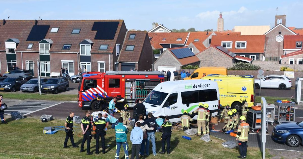 Ernstig ongeval in Westkapelle, taxichauffeur mogelijk onder invloed van drugs